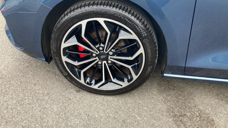 Ford Focus 1.0 EcoBoost Hybrid mHEV 155 ST-Line X Edition 5dr Petrol Hatchback